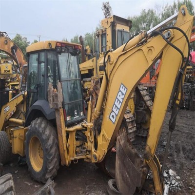 very good condition used backhoe loader John Deere 710G for sale